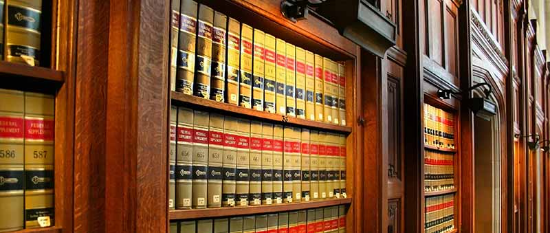 legal-library-case-summaries-background-header-image-mVBA2
